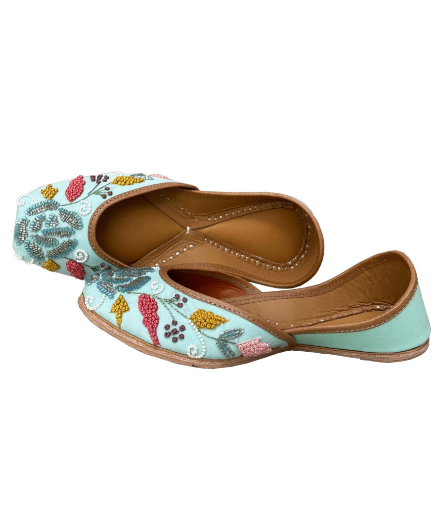 Turquoise Hue Juttis - Image 2