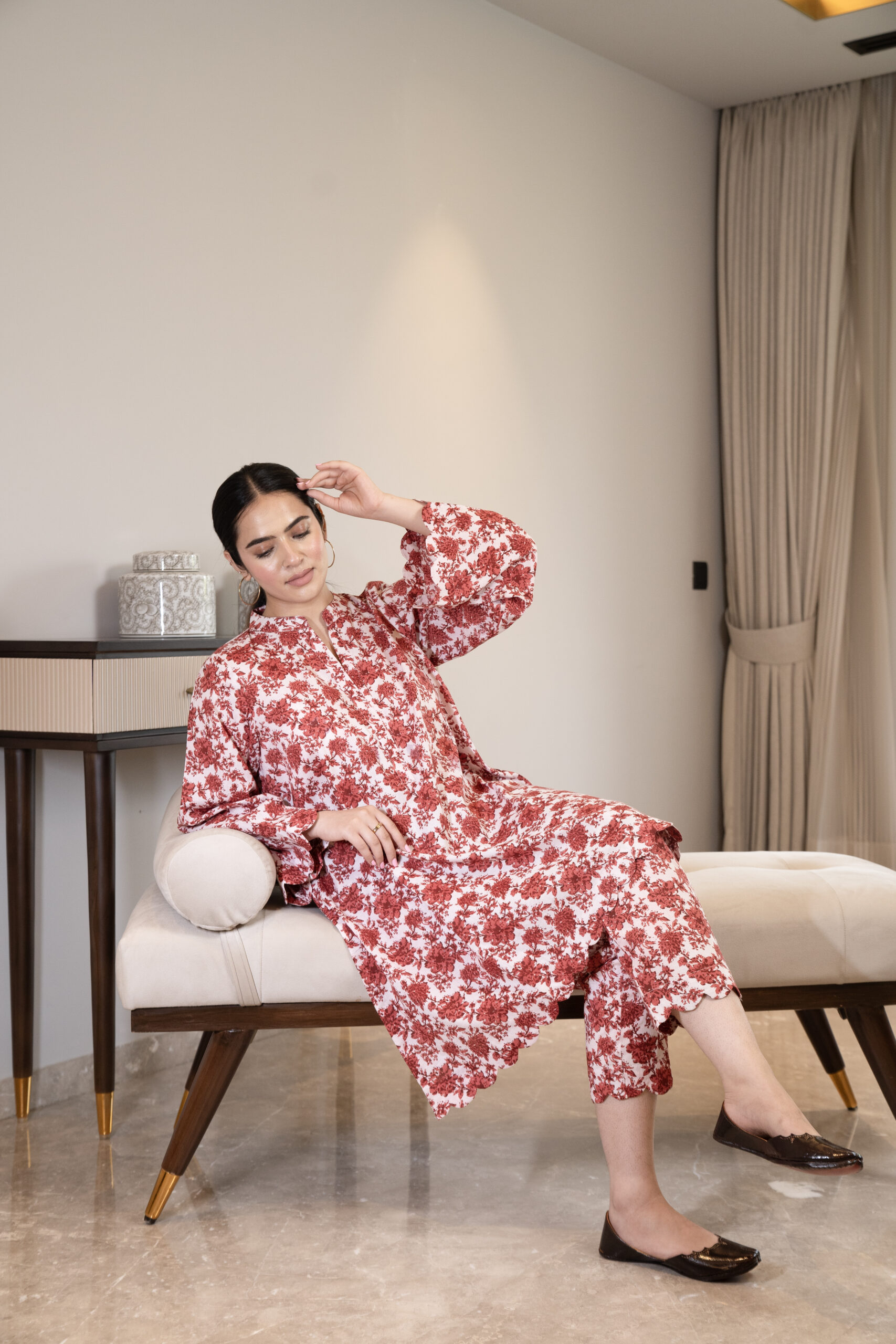 Red floral kurta and pants (Co-ord Set)