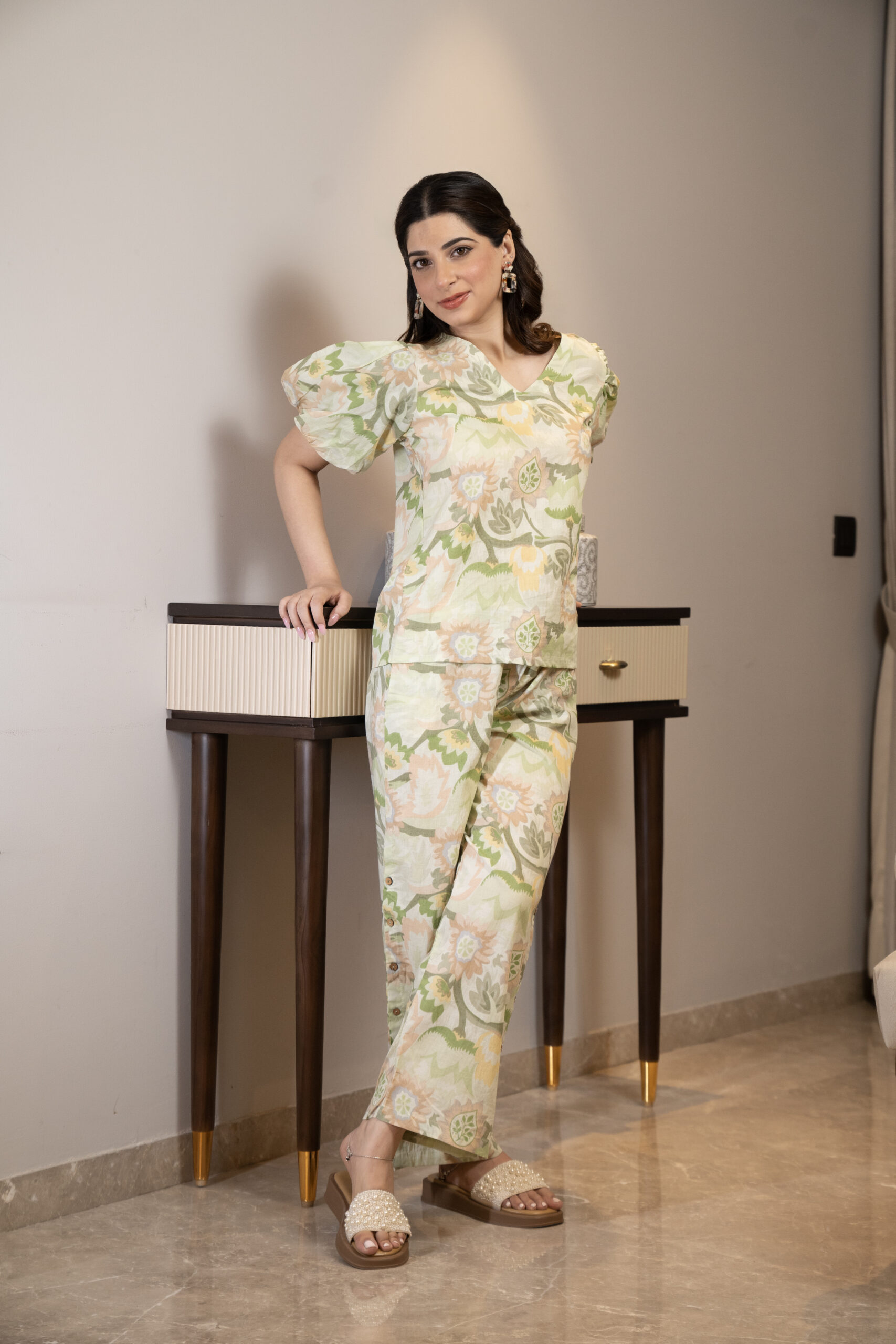 Light green Balloon sleeves coord set