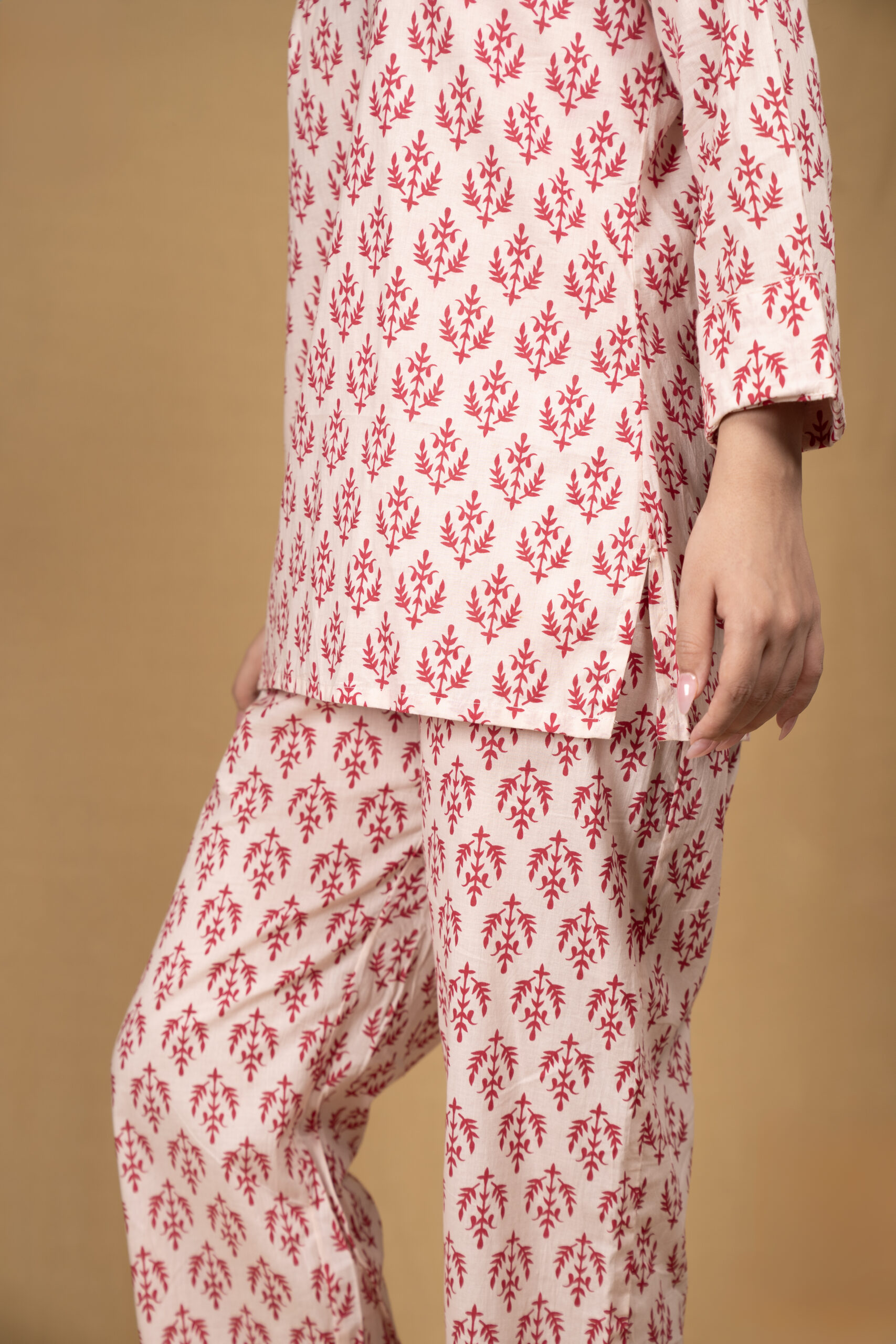 White printed lounge wear set - Image 4